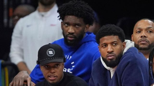 新球体育-NBA半程最令人失望的七大球员：76人三巨头改单核